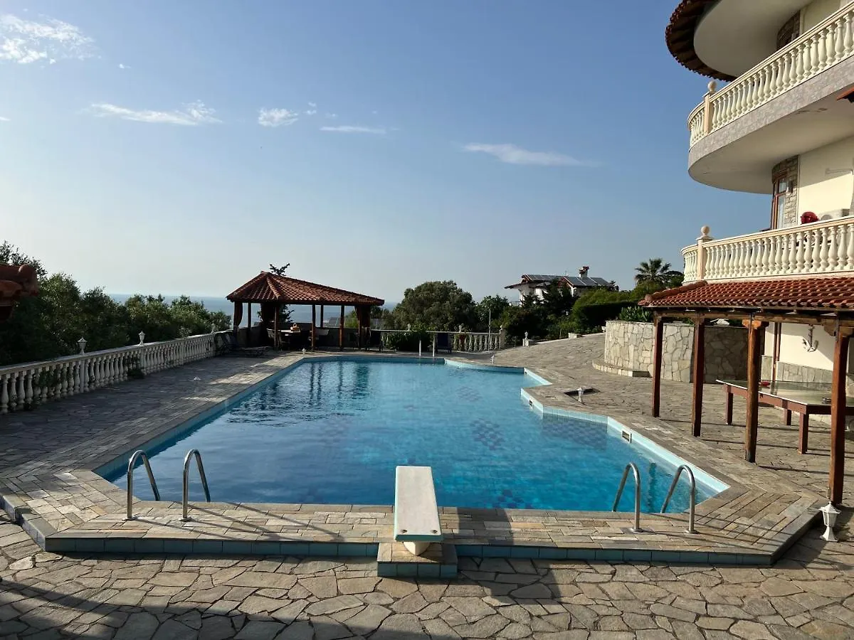 El Paraiso Premium Thessaloniki 0*,